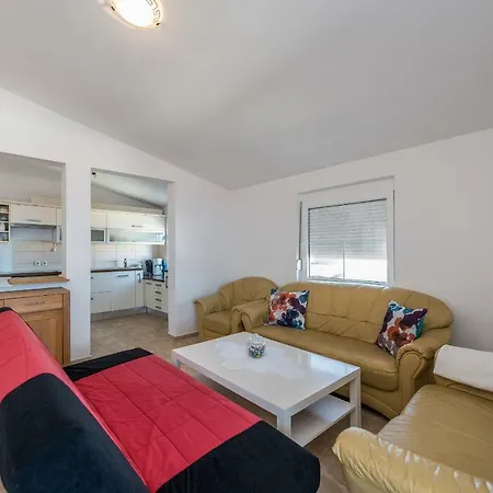 Apartamento Pavic Vir