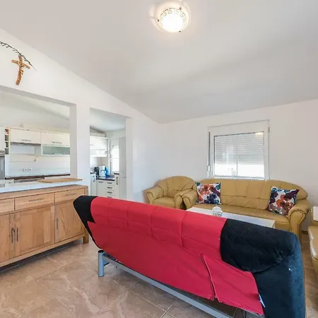 Pavic Apartamento Vir